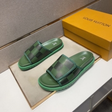 Louis Vuitton Slippers